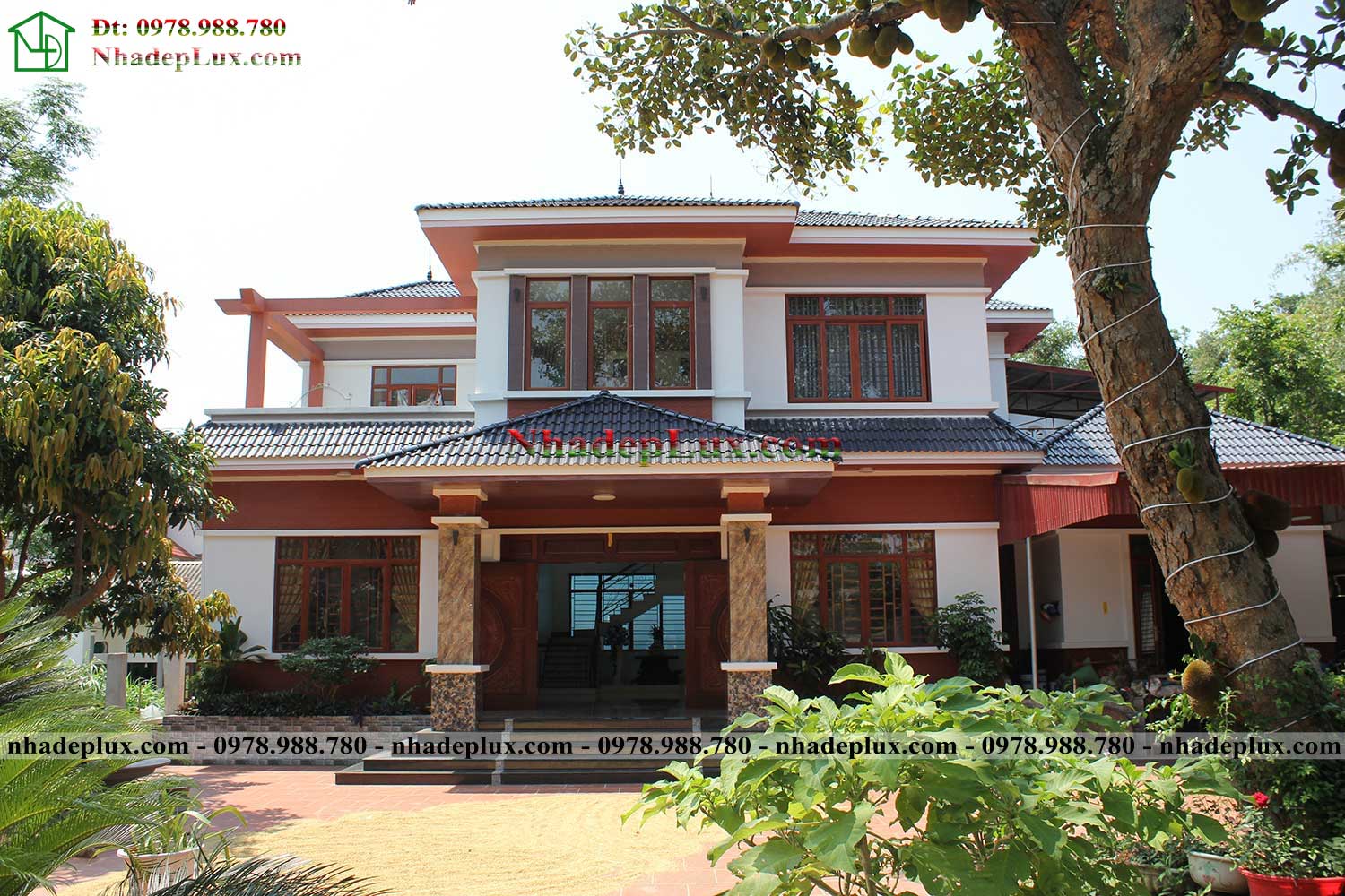 Mẫu nhà 2 tầng mái nhật tại Vĩnh Phúc LUXTCN5
